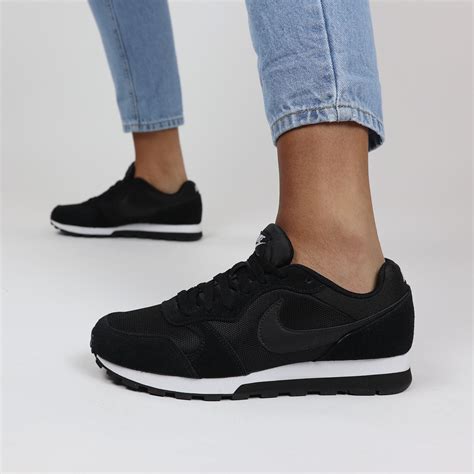 zwarte sneakers nike|sneakers zwart dames.